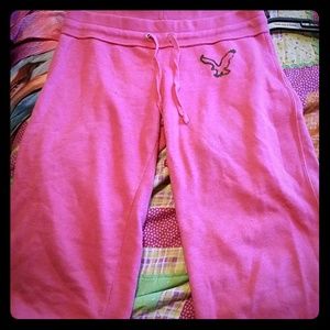 American Eagle comfy Capri Sweats Pink-small